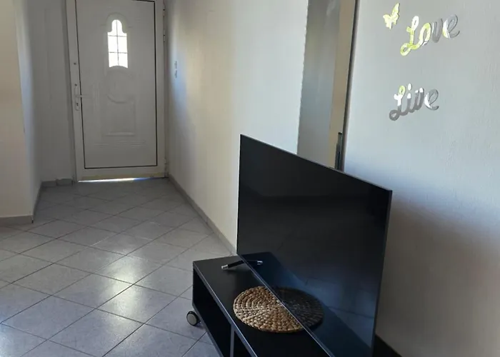 Sara Apartamento Nea Kallikrateia